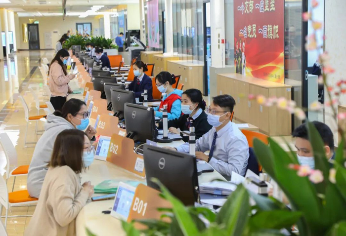 △ 肇庆贴心服务让企业发展更安心。西江日报记者  梁小明  摄