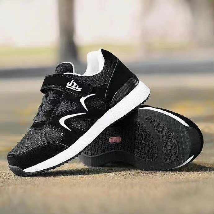 健足乐老人鞋/图源：微博