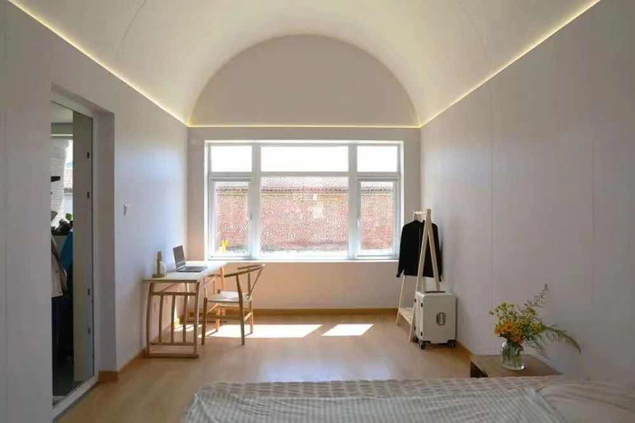 娟子的家内部。