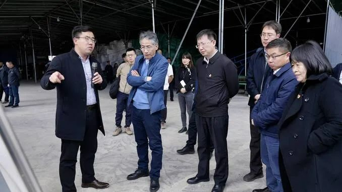 ▲调研“美丽三川”国家级田园综合体项目建设