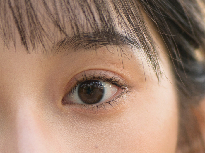 ▲ 这样的细节放大对于模特还是太残忍了，所以本文只会出现一次。