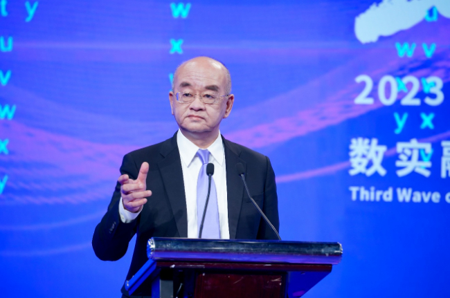 图为 对外经贸大学涉外法治研究院常务副院长 黄勇