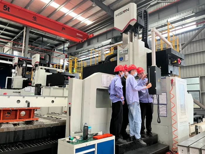 韶关正加快打造“原材料-零部件-模组-整机”的装备制造产业全链生态圈。（图片来源：张伟）