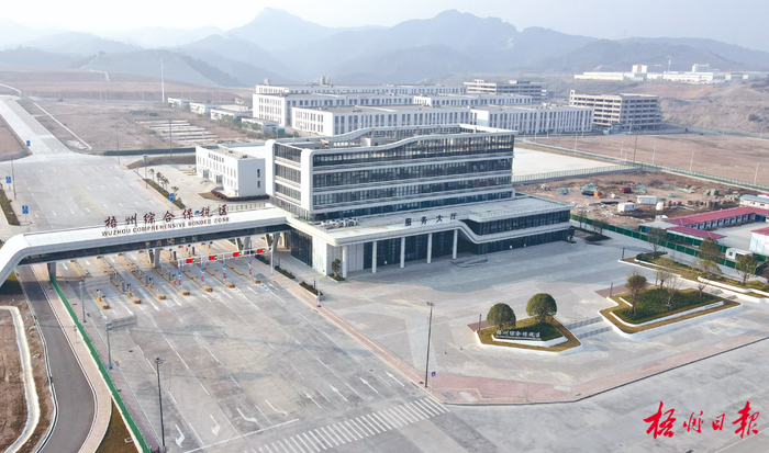 梧州综合保税区  杨扬 摄