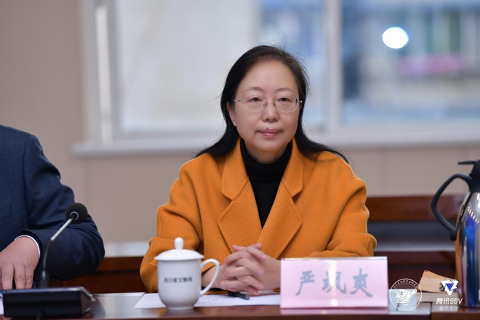 　　四川省文化和旅游厅副厅长严飒爽