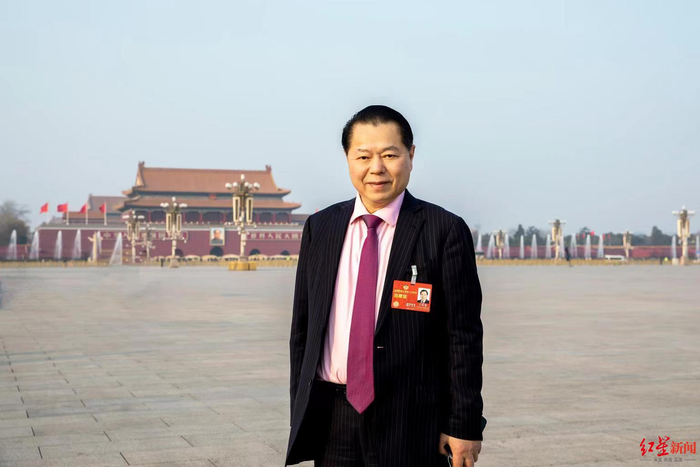 ↑全国政协委员丁佐宏 受访者供图