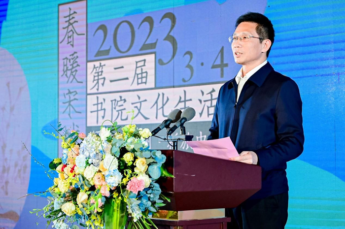 　　江西省赣州市蓉江新区党工委书记王凌致辞