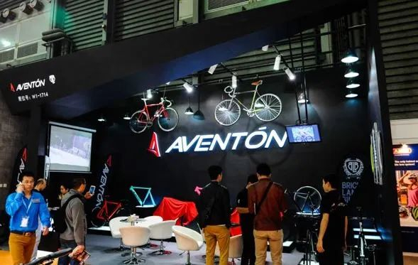 Aventon 当时在中国的展台 | 图片来源：自行车网