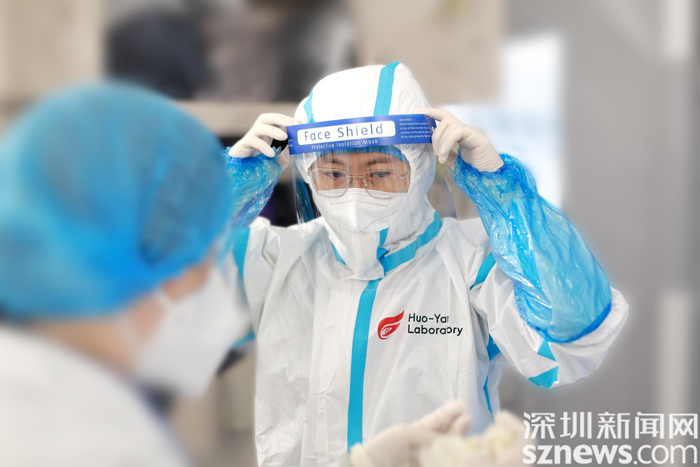 杜玉涛在实验室。（图片由受访者提供）