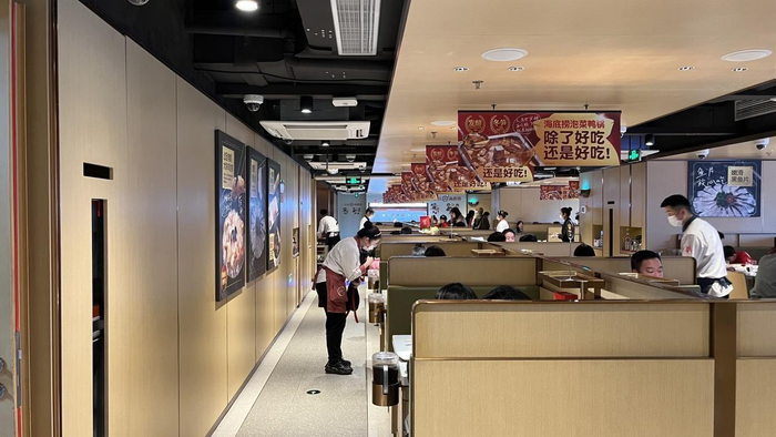 　　海底捞客流稳步恢复