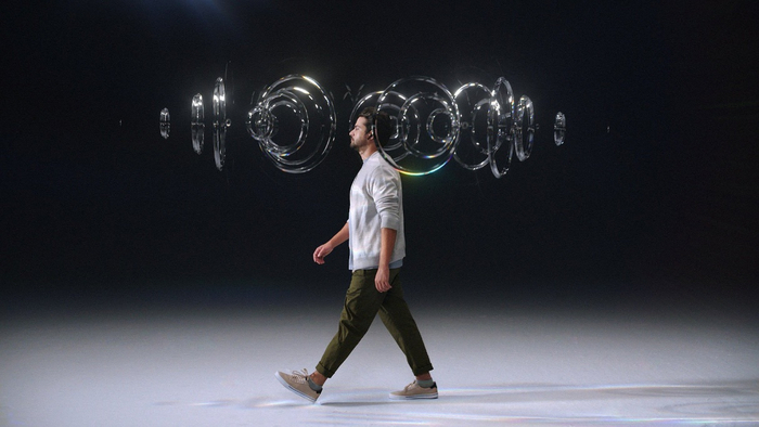 　　3.5米近看100吋巨幕 沉浸感与护眼兼得