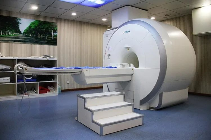 就这玩意，里面有个超导体 | 图源自网络