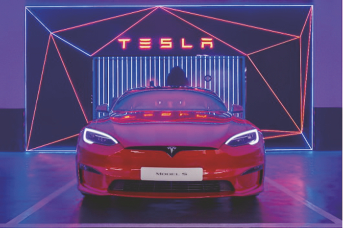     特斯拉Model S Plaid亮相