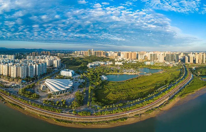 城市红树林（防城港市新闻网 供图）