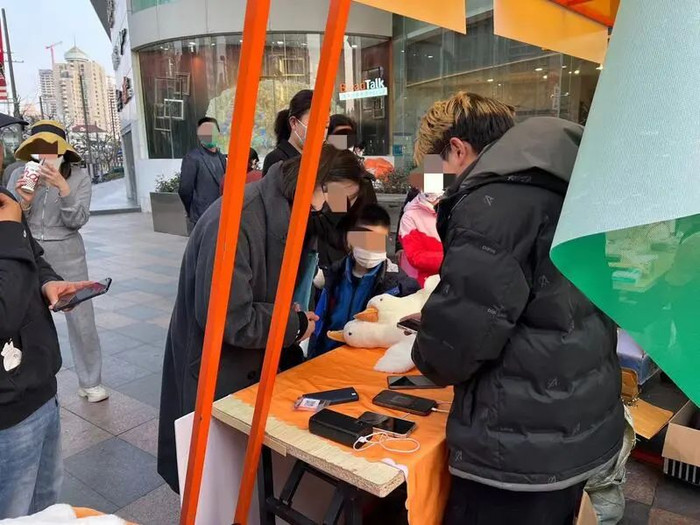 交出手机，要提防因小失大