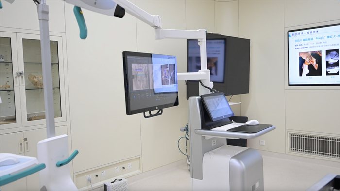 骨科机器人相关设备 图片来源：每经记者 韩阳 摄