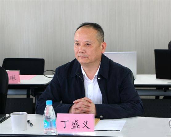 　　苏州高铁新城党工委委员、管委会副主任丁盛义现场致辞