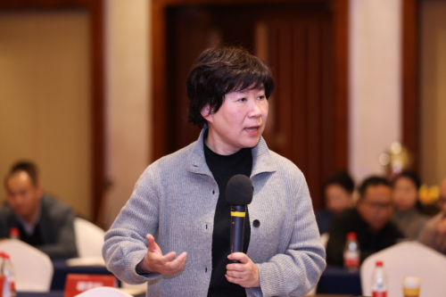 　　▲中国⽼年保健协会副会⻓兼秘书⻓ 俞华