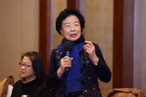 　　▲全国妇联离退休⼲部局原局⻓ 崔淑惠