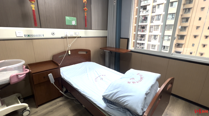 2023年3月2日，星期四，下午3时，富顺县妇幼保健院VIP病房 冯泽洋 摄