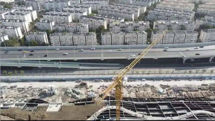 从卢浦大桥一个下匝道下来，在通耀路拐弯就可以进入双子山的车库（资料图）