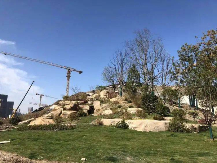 双子山溪流瀑布样板段