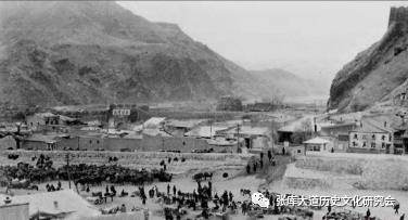 民国时期的大境门。