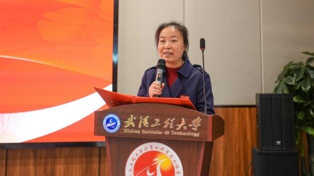 　　计算机科学与工程学院人工智能学院党委书记张炜致辞