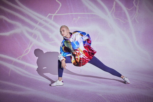 　　图1 DESCENTE x蜷川实花艺术联名系列