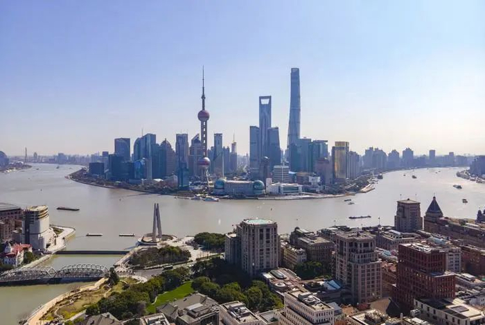 空中俯瞰上海浦东陆家嘴金融城。新华社记者 方喆摄