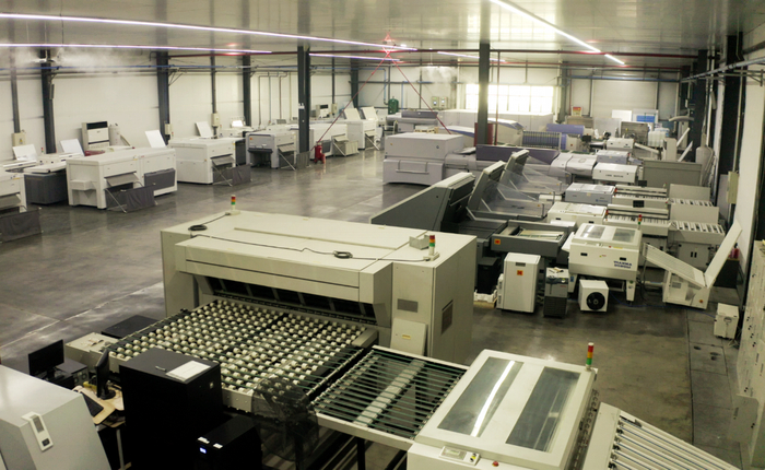 盛大印刷5G+智能无人车间。王多摄