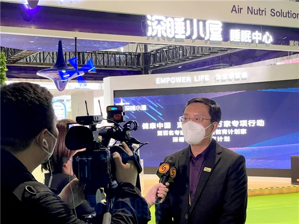 　　海南深睡小屋医疗管理有限公司总经理 滕树杰接受采访