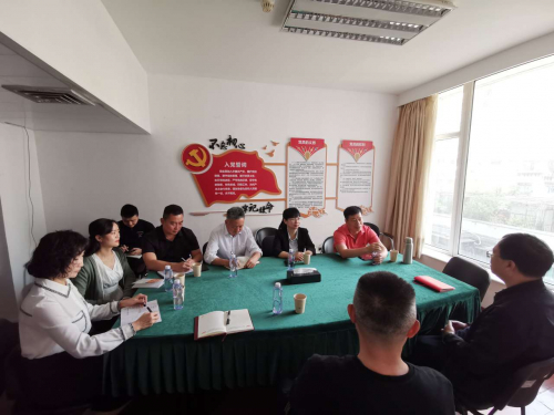 　　西双版纳州招商考察团拜会省人民政府驻广东办事处