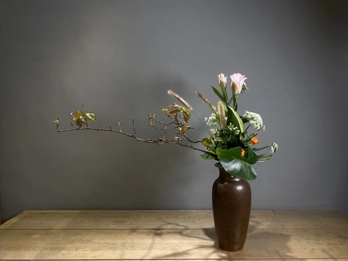 以上为台湾中华花艺教授王爱珠作品