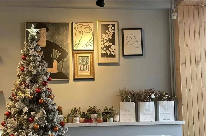 客人拍的圣诞树