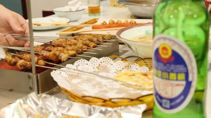 鹤岗小串和“大香槟”