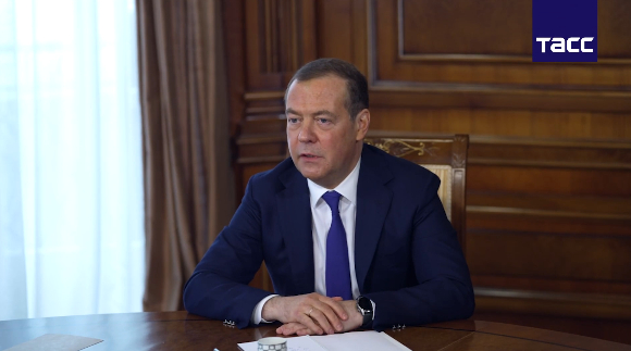 采访画面截图自塔斯社