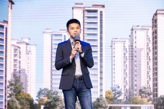 龙湖研发总监俞田力做项目推介