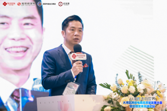 　　图:深圳市政协委员、深圳市进出口商会执行会长刘向阳