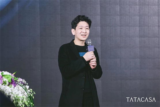   TATA木门创始人吴晨曦