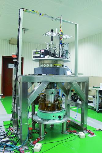 ▲万有引力常数测量装置。