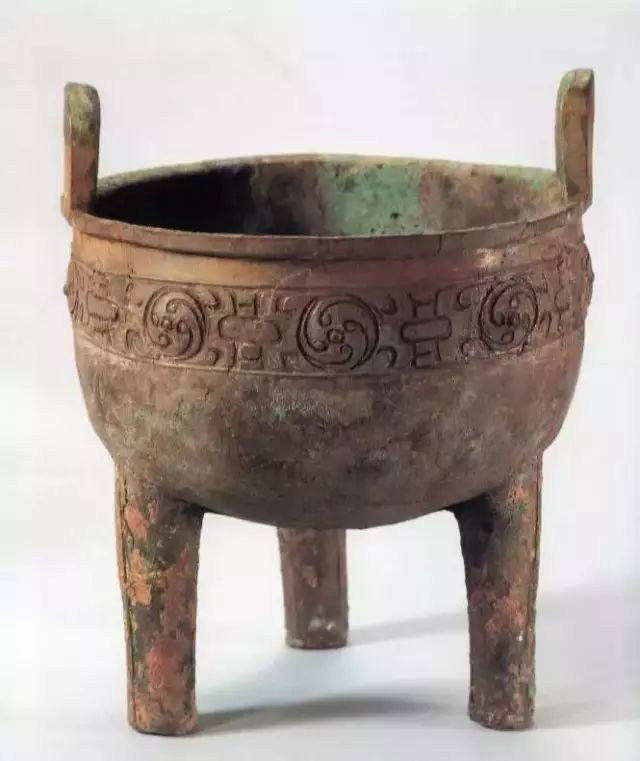 ▲ 涡纹鼎 商代晚期 河南安阳小屯村出土