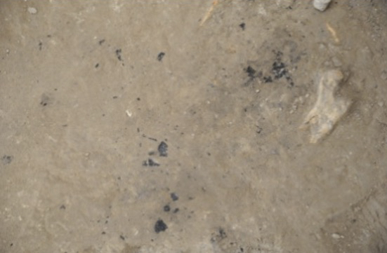 这是老奶奶庙遗址古人类用火遗迹（资料照片）。新华社发