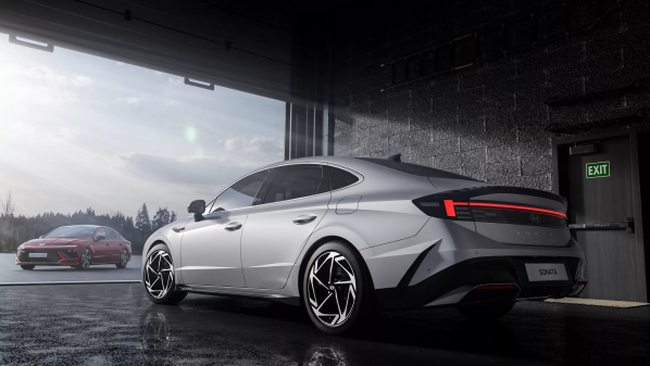 新款现代索纳塔