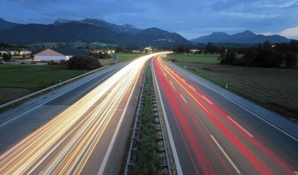 高速公路（图源网）