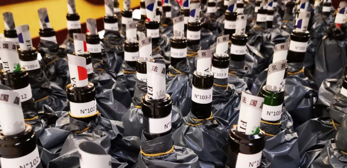 不到一个月在世界级大赛收割66枚奖牌，再次展现了中国葡萄酒民族品牌的高水准。