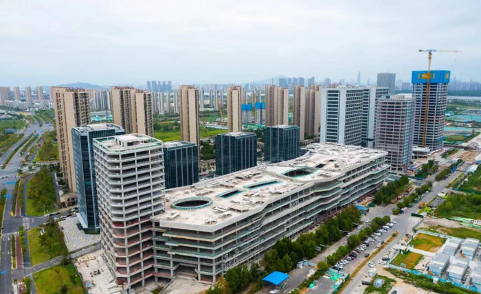 华润万象商业实景图（图源网络，侵权删）