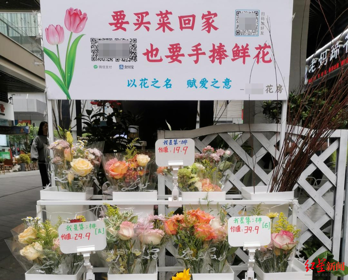 ▲无人面包店内全程自助