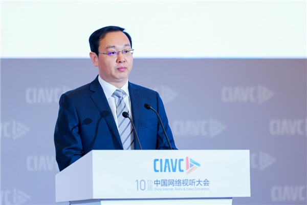 　　国家广电总局网络视听节目管理司司长冯胜勇