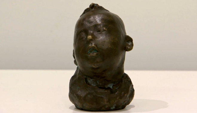 图：吴为山雕塑作品《睡童》